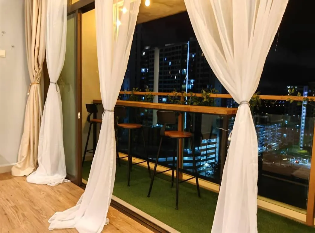 Oasis Homestay 新山
